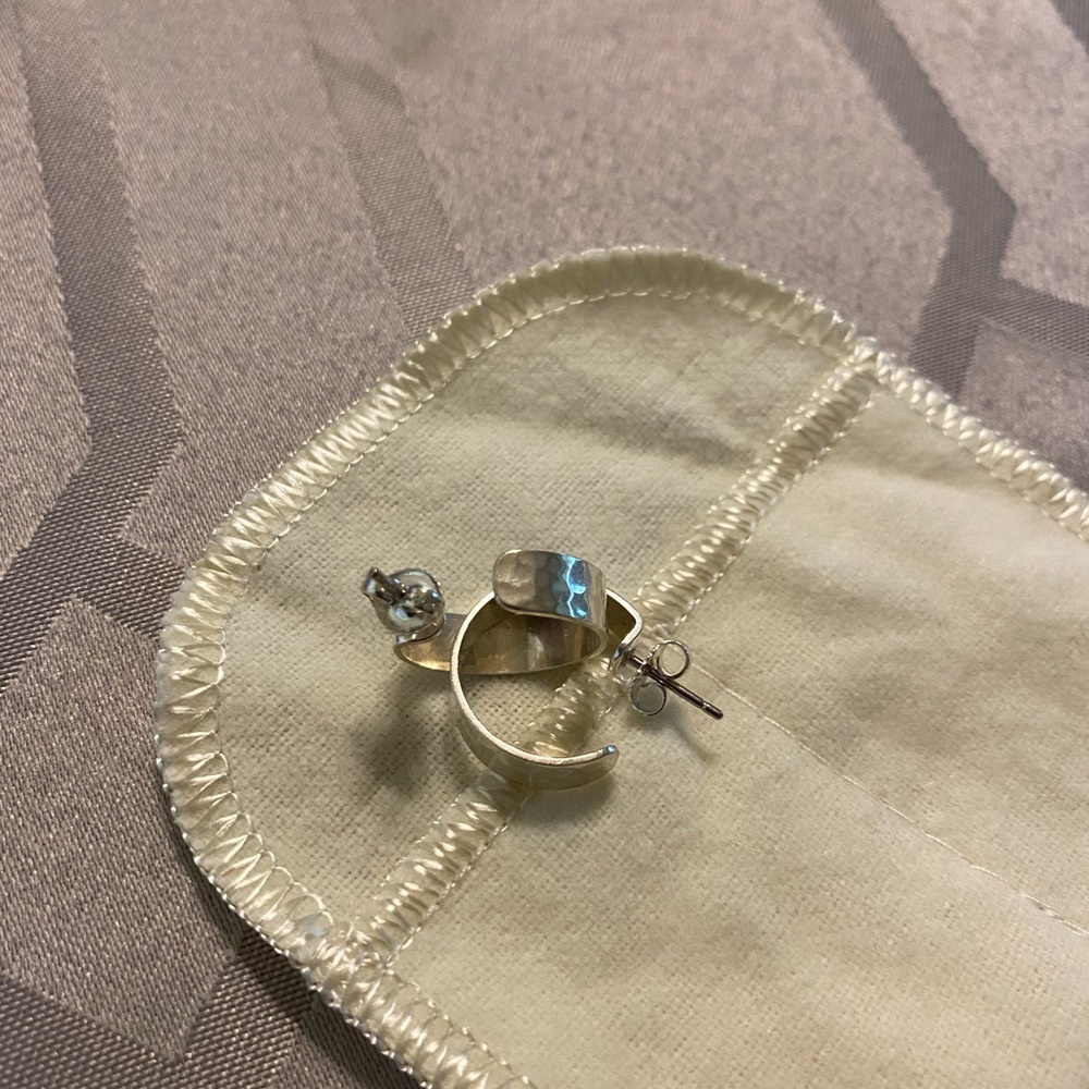 Retired hammered steel James Avery Earrings